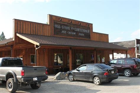 rexford montana hotels